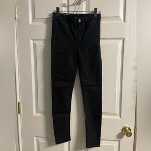 H&M Women's Black Petite Super Skinny Jeans